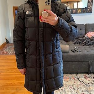 North face black down womens coat. Size XS. Worn five times